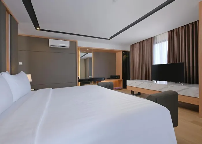 Quest Hotel Prime Pemuda - Semarang